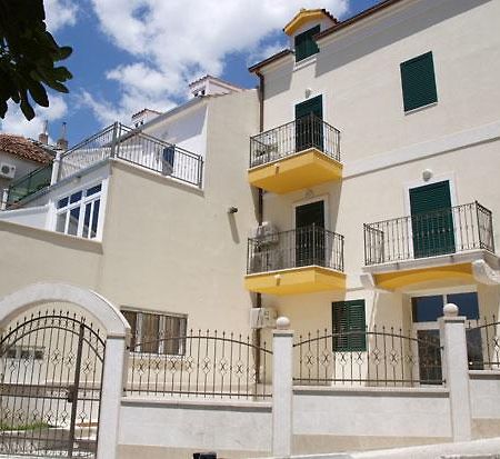 Apartmani Paula Makarska Extérieur photo