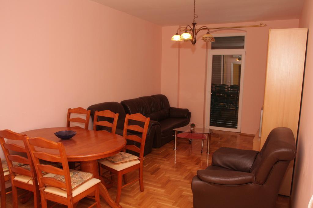 Apartmani Paula Makarska Extérieur photo
