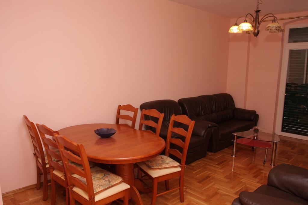 Apartmani Paula Makarska Extérieur photo